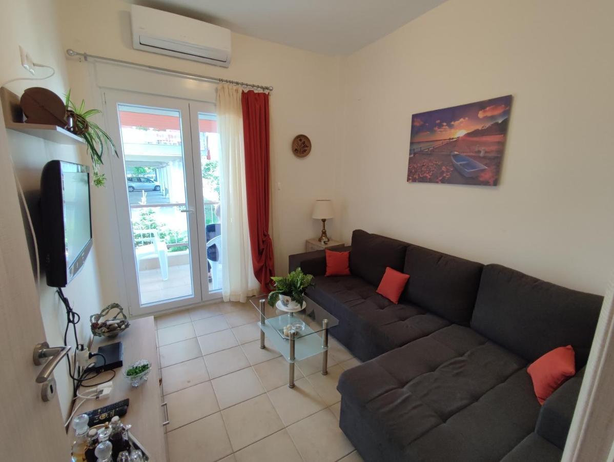 Eirini'S Place Nea Kallikrateia Bagian luar foto