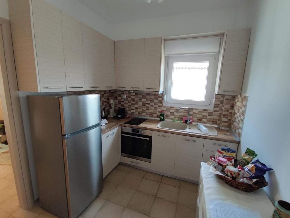 Eirini'S Place Nea Kallikrateia Bagian luar foto