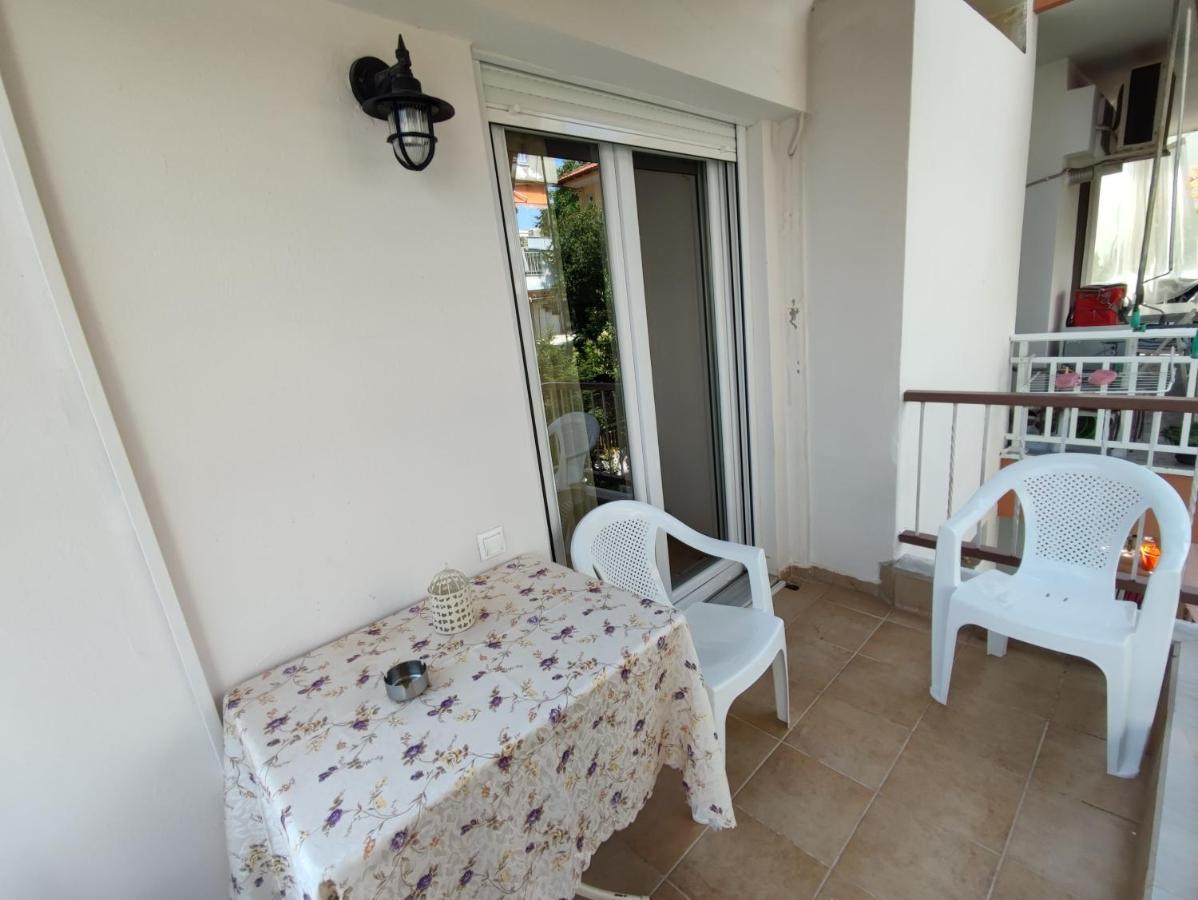 Eirini'S Place Nea Kallikrateia Bagian luar foto
