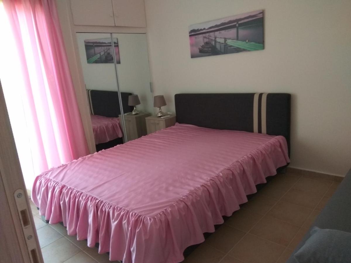 Eirini'S Place Nea Kallikrateia Bagian luar foto